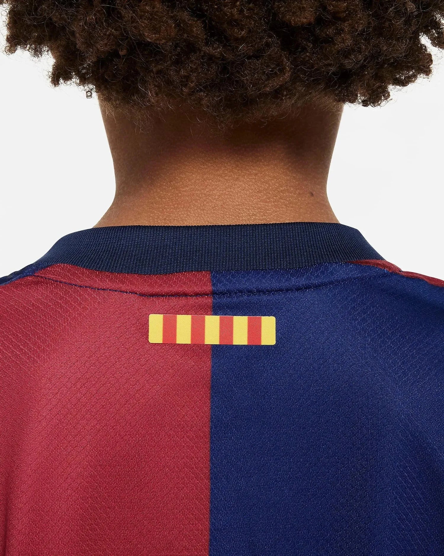 Nike 2024-25 Barcelona Little Kids' Stadium Home Kit (Detail 4)