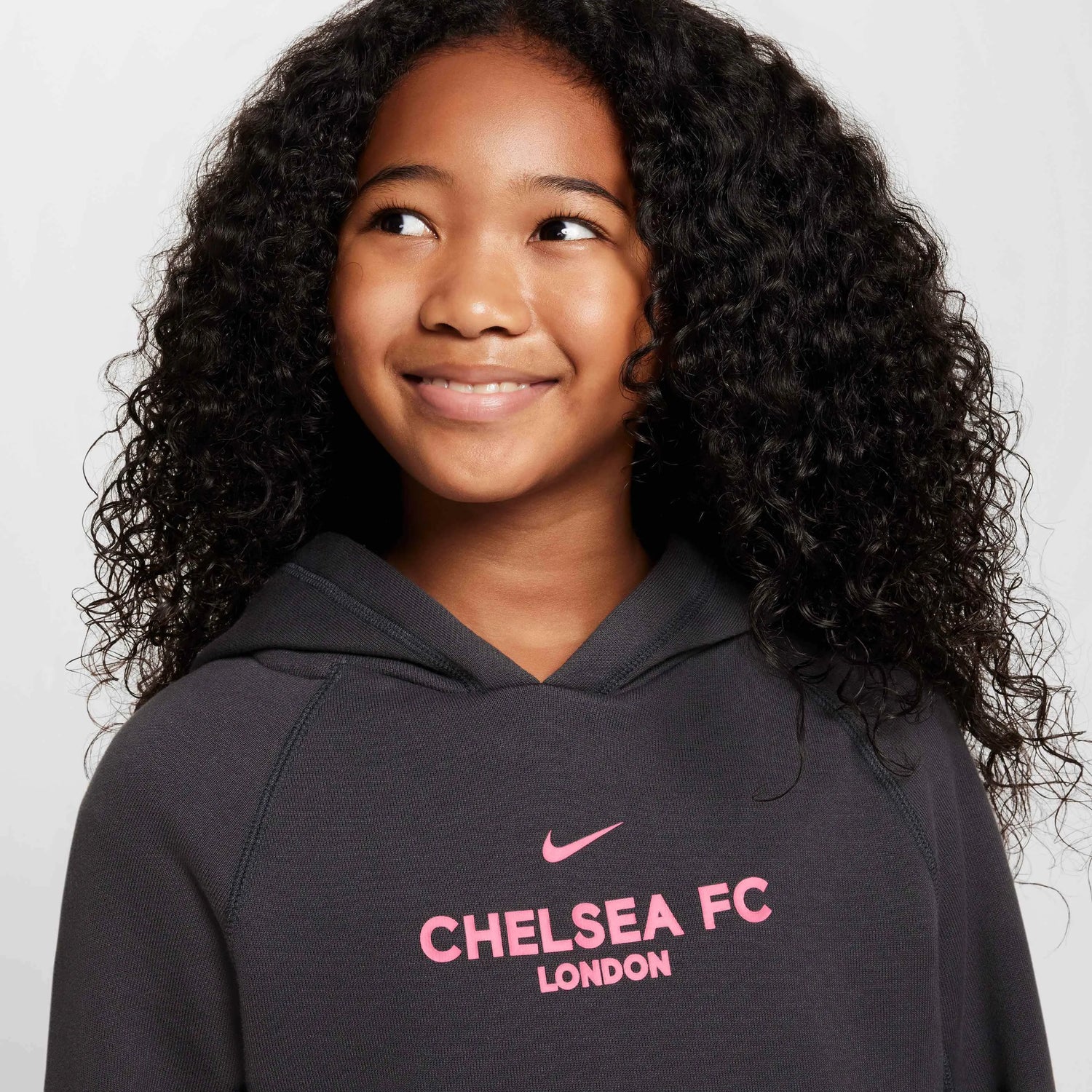 Nike 2024-25 Chelsea Youth Air Pullover Hoodie (Detail 1)