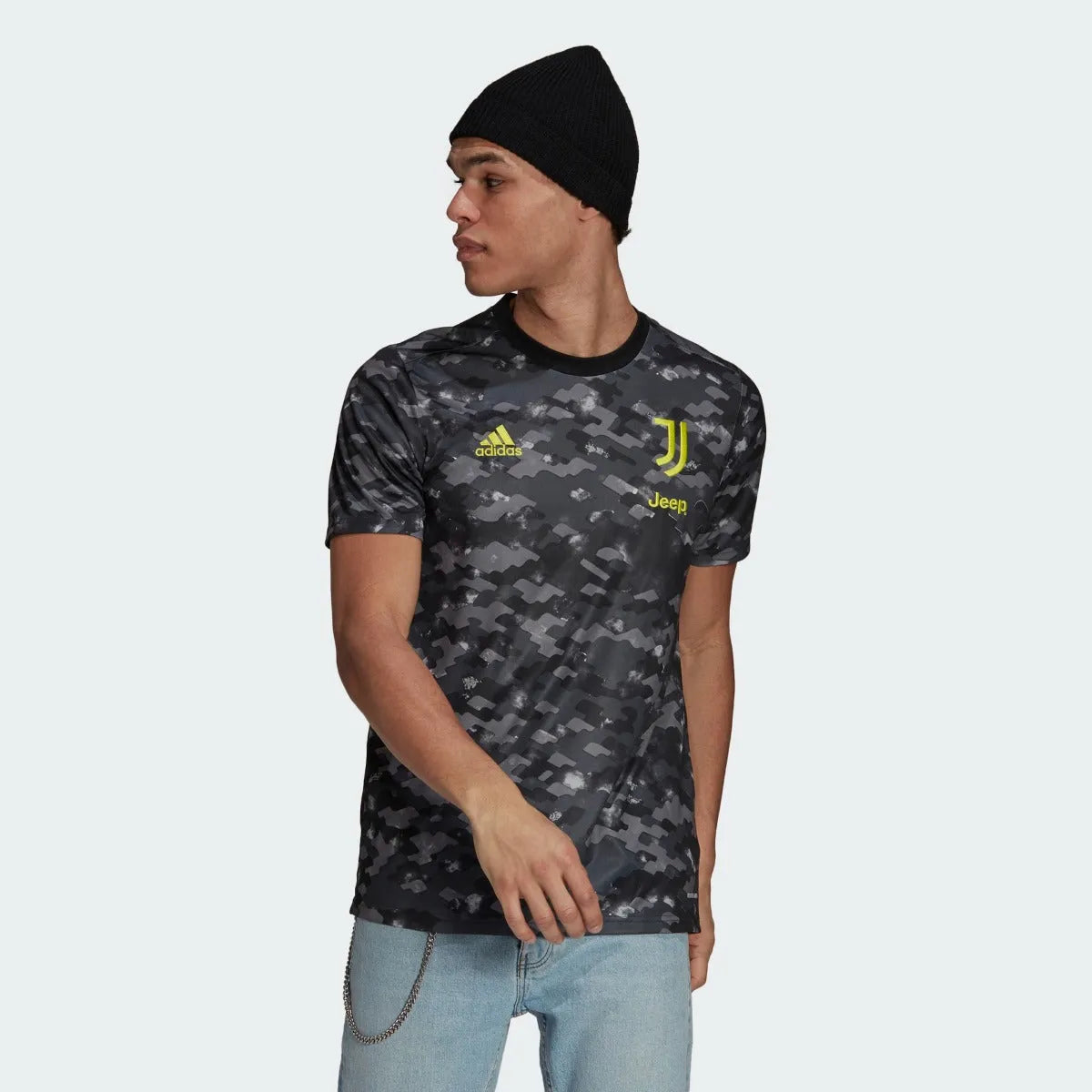 Adidas 2021-22 Juventus Pre-Match Jersey - Camo (Model - Front)