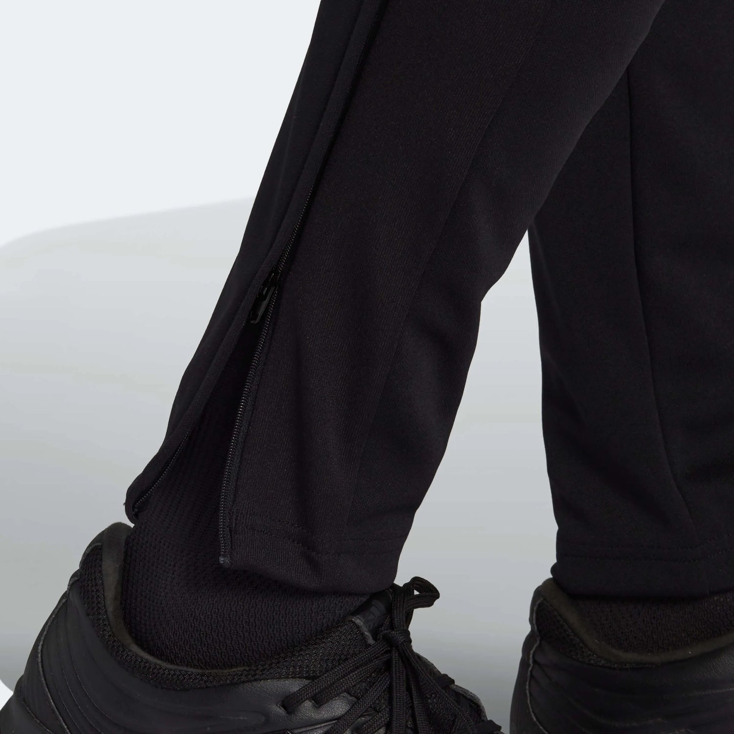 adidas Men's Tiro Track Pants (Detail 2)