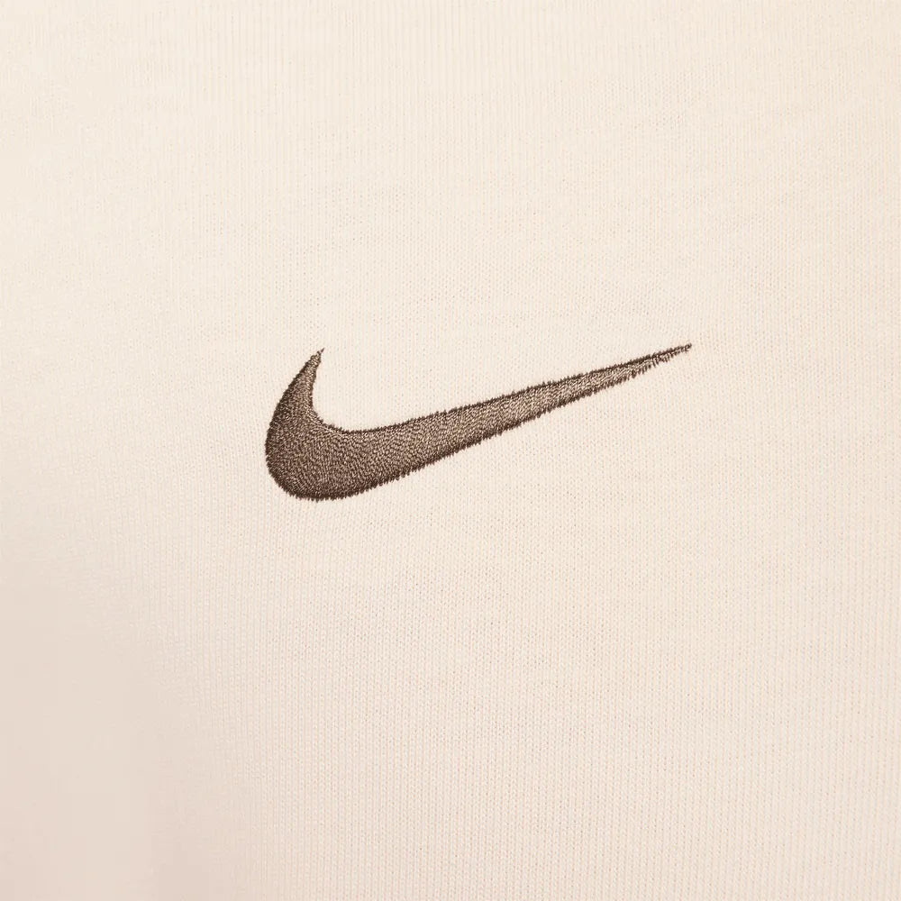 Nike 2023-24 Tottenham Men's SS Travel Tee (Detail 4)