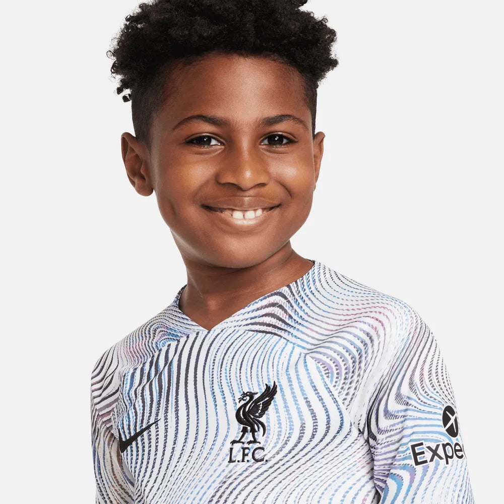 Nike 2022-23 Liverpool Youth Away Jersey (Detail 1)