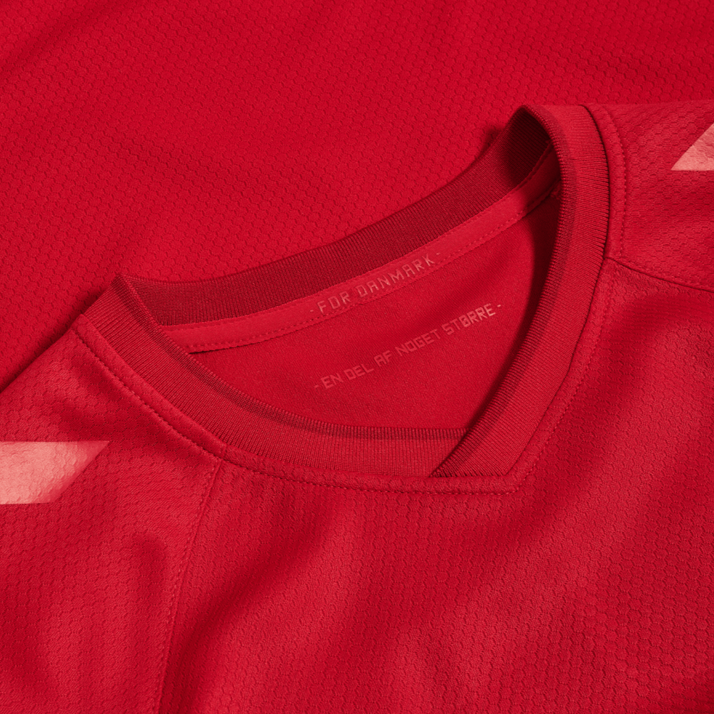 Hummel 2022-23 Denmark Youth Home Jersey - Tango Red (Detail 2)