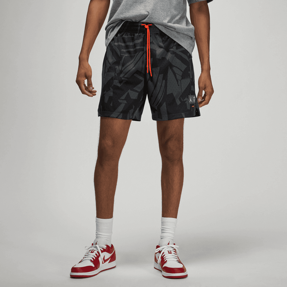 Jordan 2022-23 PSG Printed Shorts - Smoke Grey-Black (Model - Front)