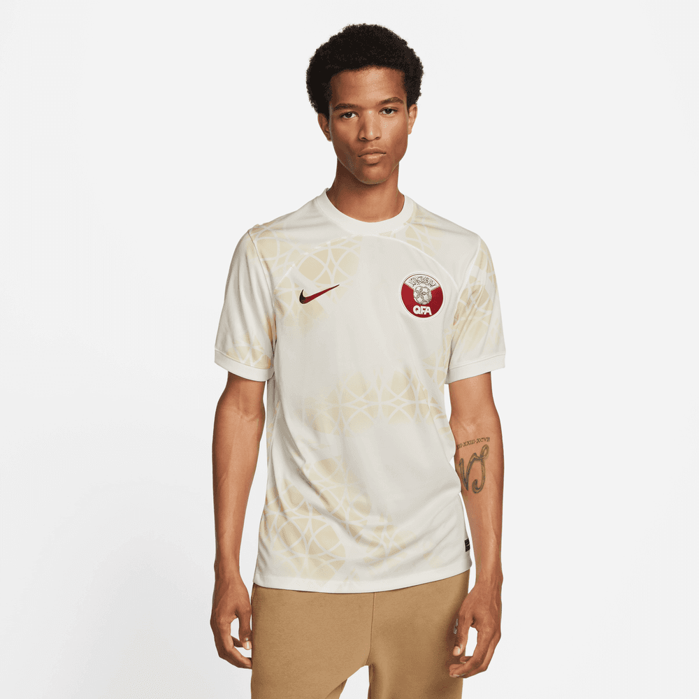 Nike 2022-23 Qatar Away Jersey (Model - Front)