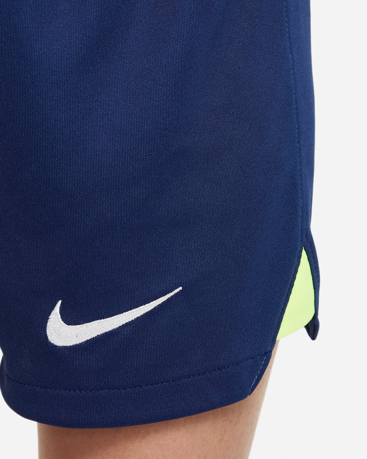 Nike 2022-23 Tottenham Hotspur Home Kids' Mini Kit - White-Binary Blue (Detail 4)