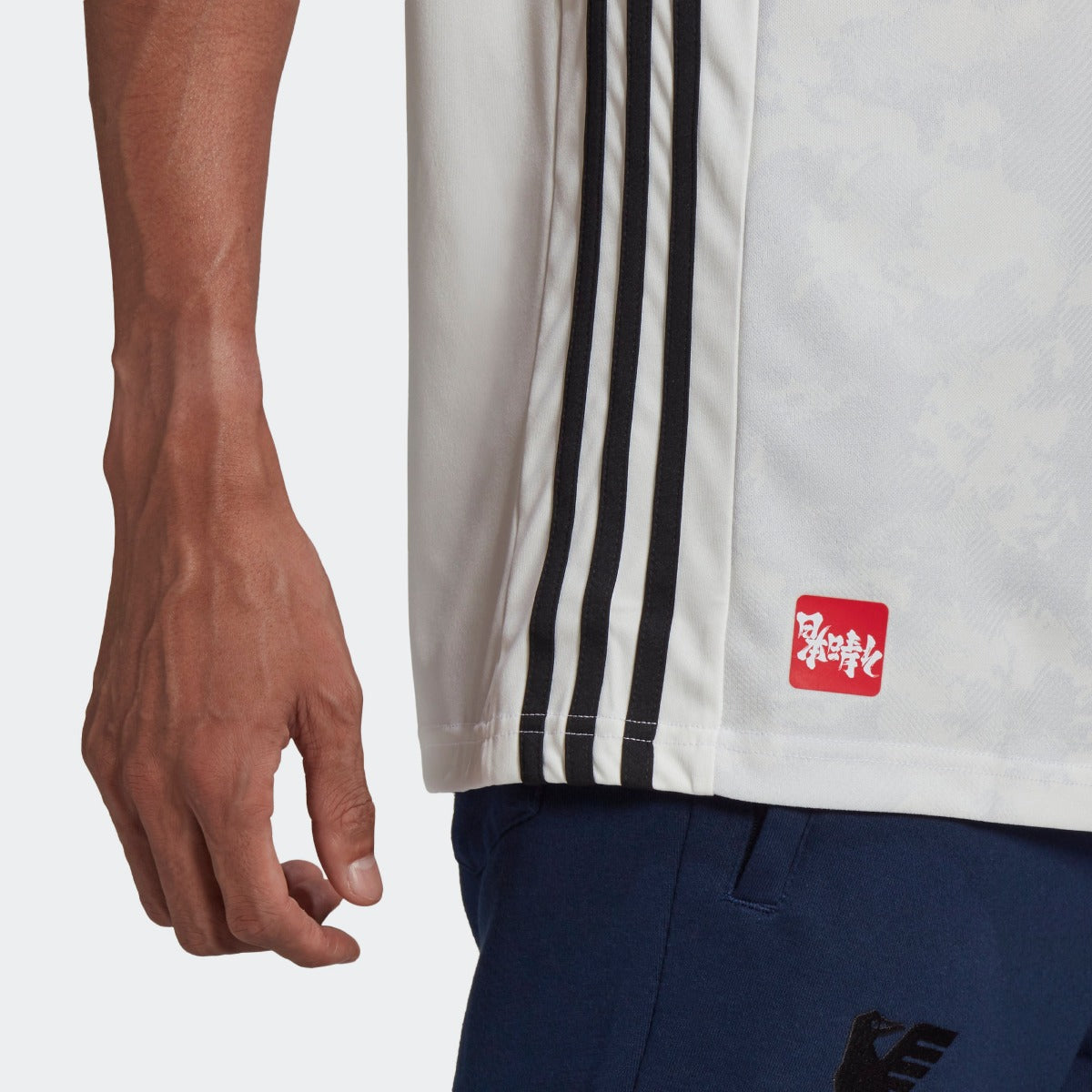 : adidas Men's Japan 2018 Away Jersey - Clear Grey/White (S) :  Sports & Outdoors