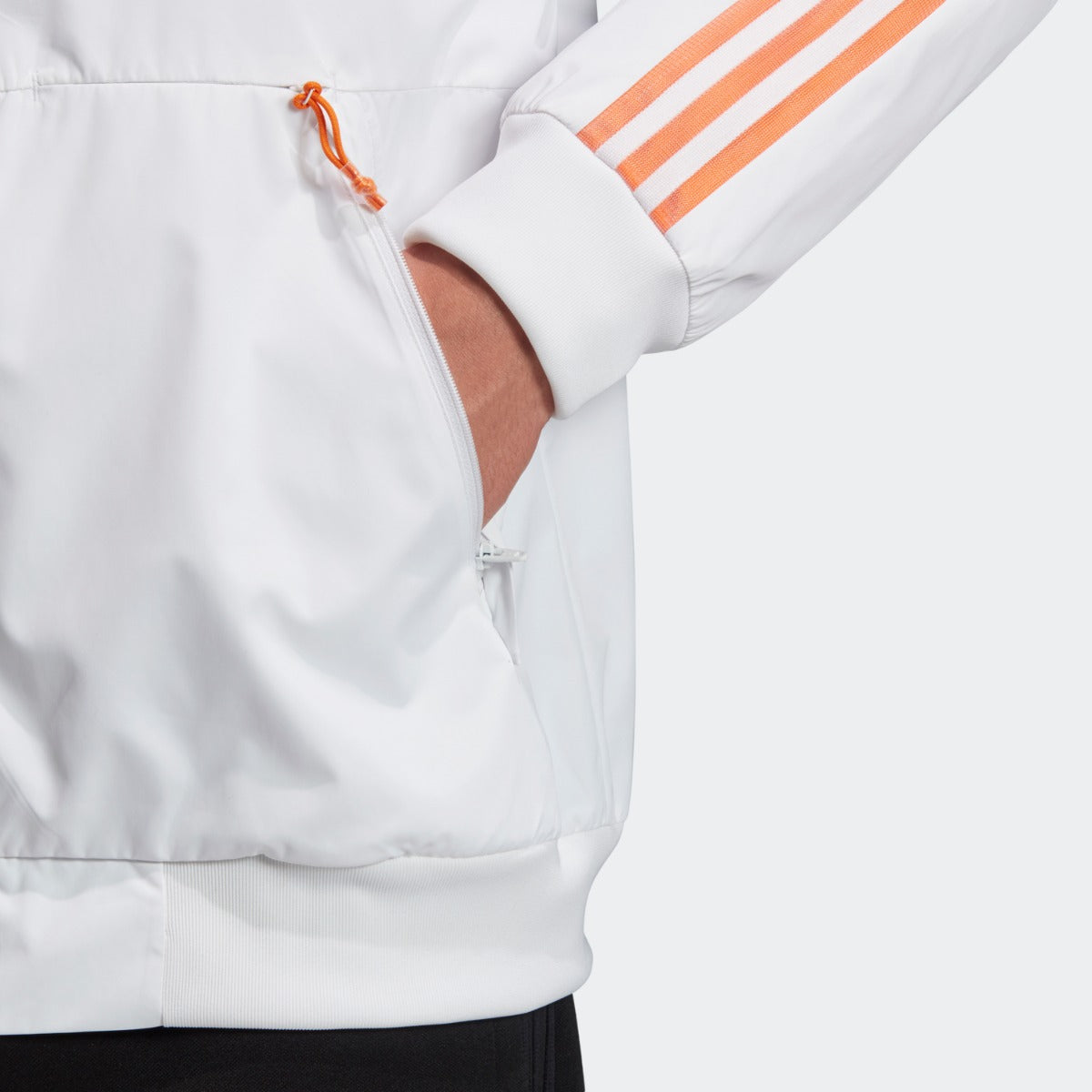 Adidas 2020-21 Juventus Anthem Jacket - White-Black