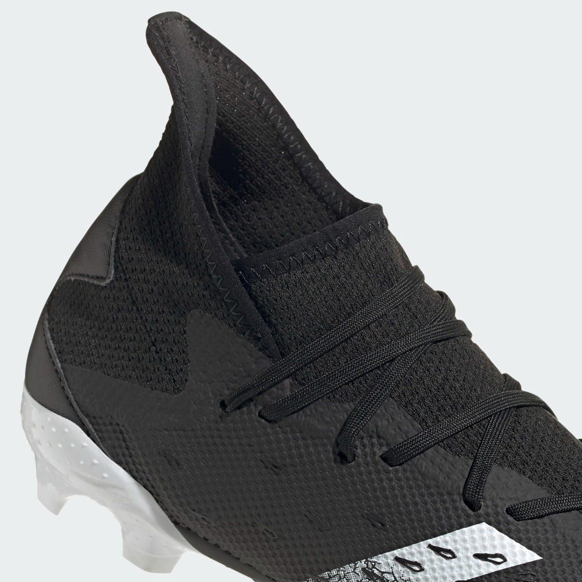 Adidas Predator Freak .3 FG - Black-White (Detail 2)